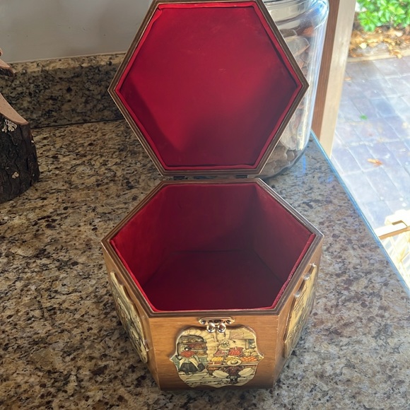 Purse - Picture 4 of 4